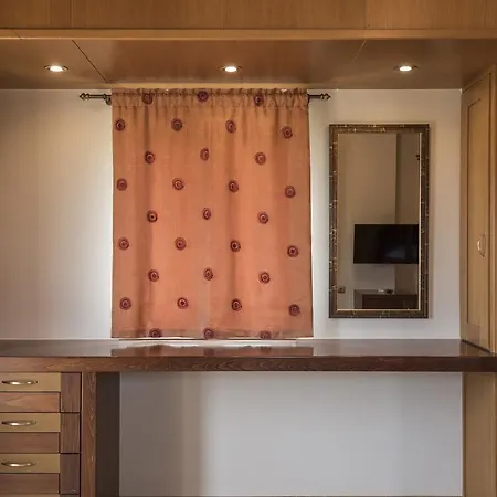 Athina Luxury Villas